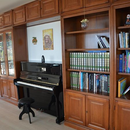 Il Girasole Apartment Meina Room photo