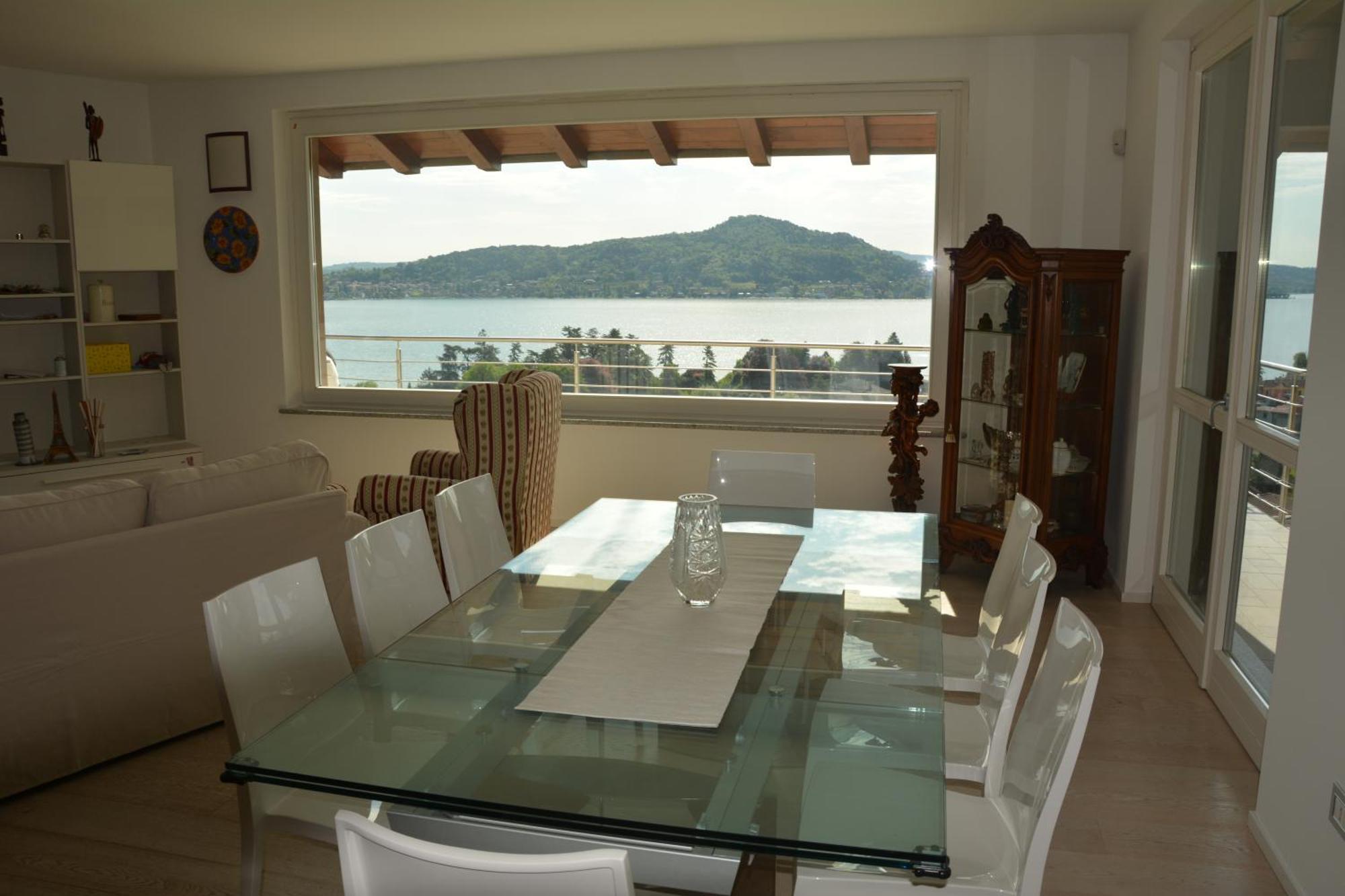Il Girasole Apartment Meina Room photo